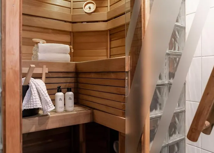 Apartment Cozy With Private Sauna